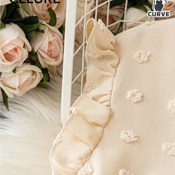 Chic Beige Ruffle Blouse - Picture 3 of 5